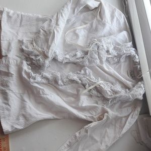 Off white  Long sleeve lace